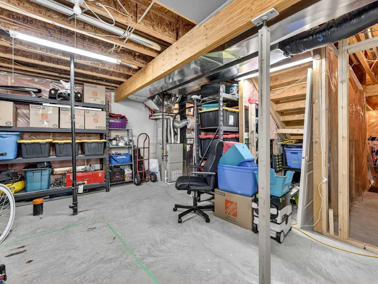 47 Copperpond Heights SE, Calgary, AB, T2Z 0W8 - 35