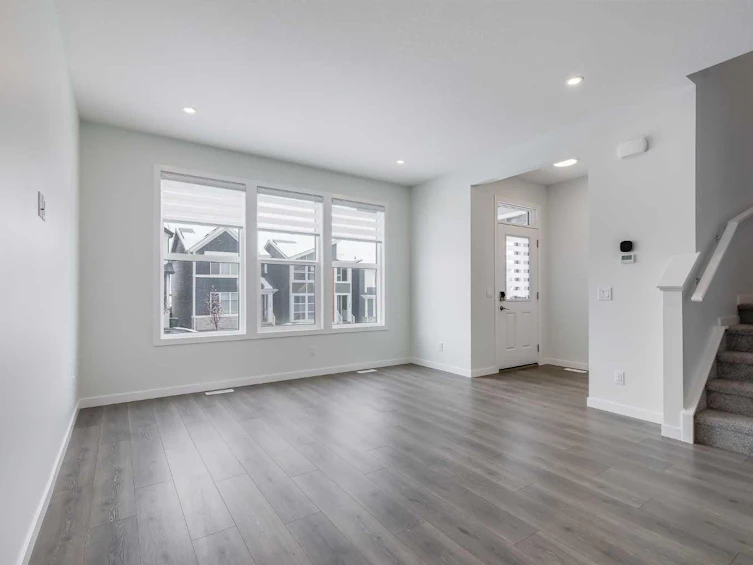 111 Marmot Way NW, Calgary, AB, T3R 2B9 - 5