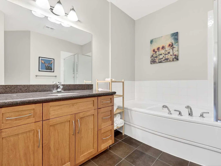 519-10 Discovery Ridge Close SW, Calgary, AB, T3H 5X3 - 23