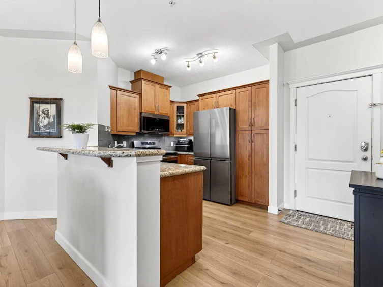 519-10 Discovery Ridge Close SW, Calgary, AB, T3H 5X3 - 12