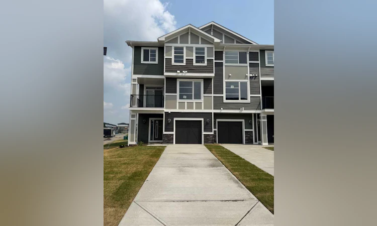4 Waterford Glen