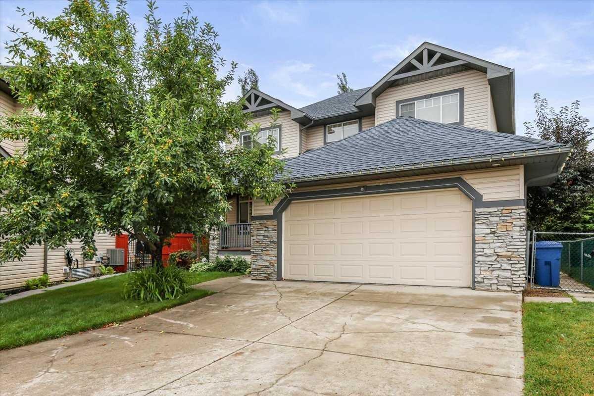 765 Qualicum Beach Bay, Chestermere, AB, T1X 1J1