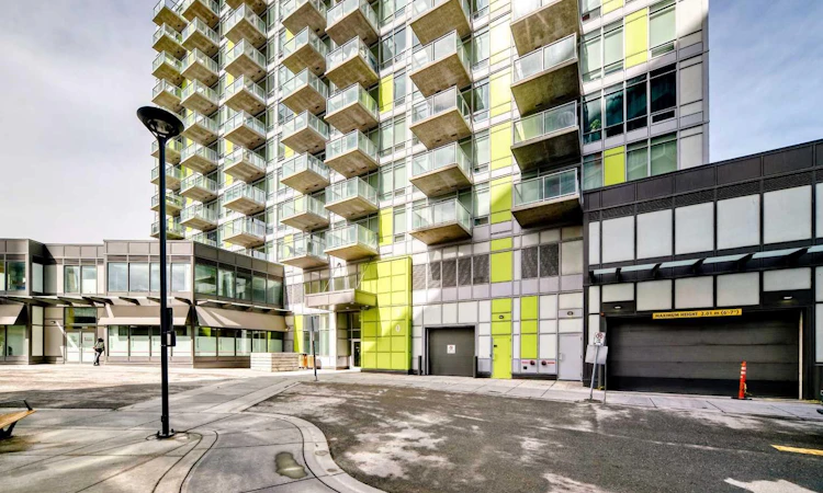 506-30 Brentwood Common NW