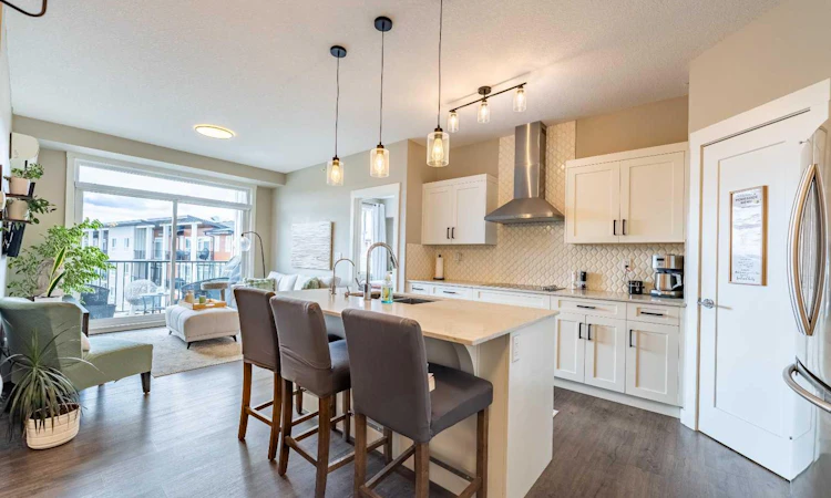 412-10 Walgrove Walk SE