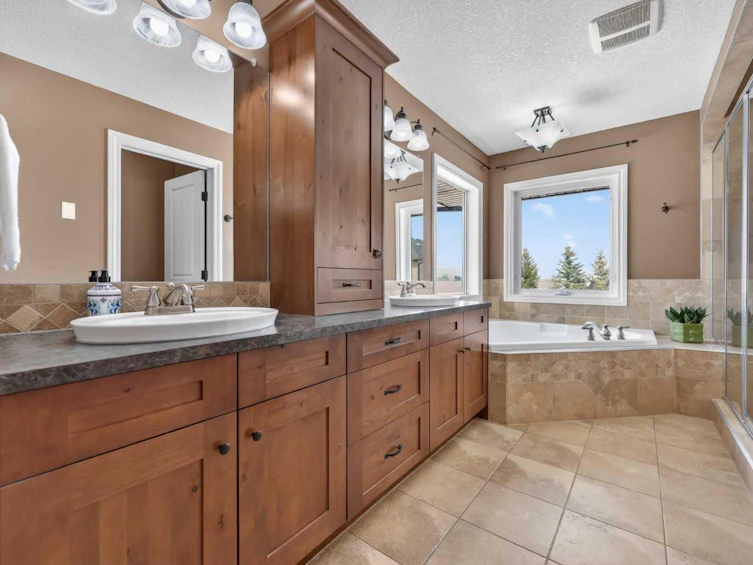 14 Cameron Close, Okotoks, AB, T1S 2E8 - 21