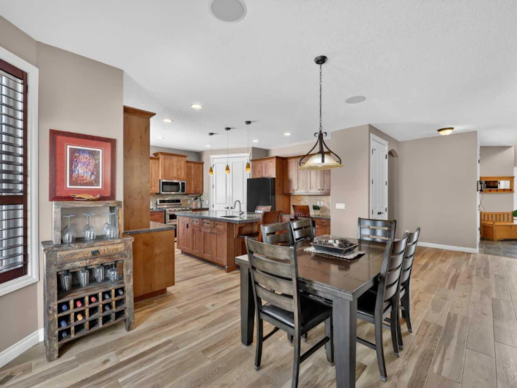 14 Cameron Close, Okotoks, AB, T1S 2E8 - 12