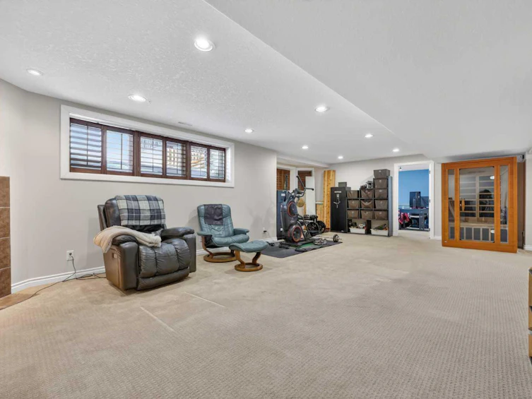 14 Cameron Close, Okotoks, AB, T1S 2E8 - 34