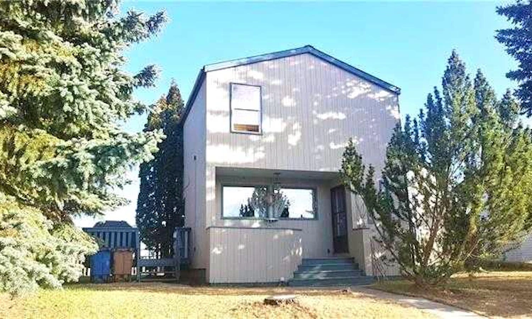 9105 96 Ave