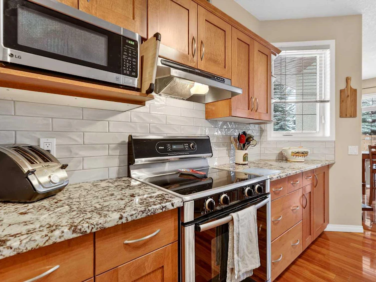 51 Cranleigh Gardens SE, Calgary, AB, T3M 1C7 - 13