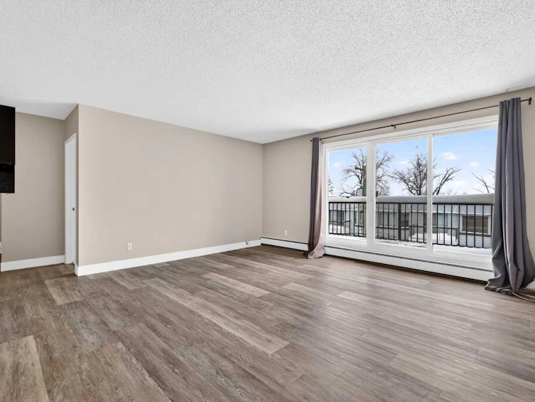 402-635 56 Avenue SW, Calgary, AB, T2V 0G9 - 7