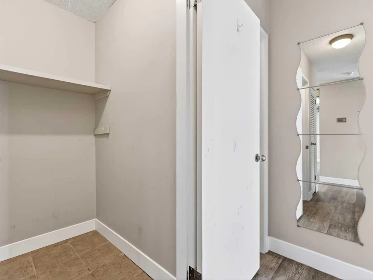 402-635 56 Avenue SW, Calgary, AB, T2V 0G9 - 34