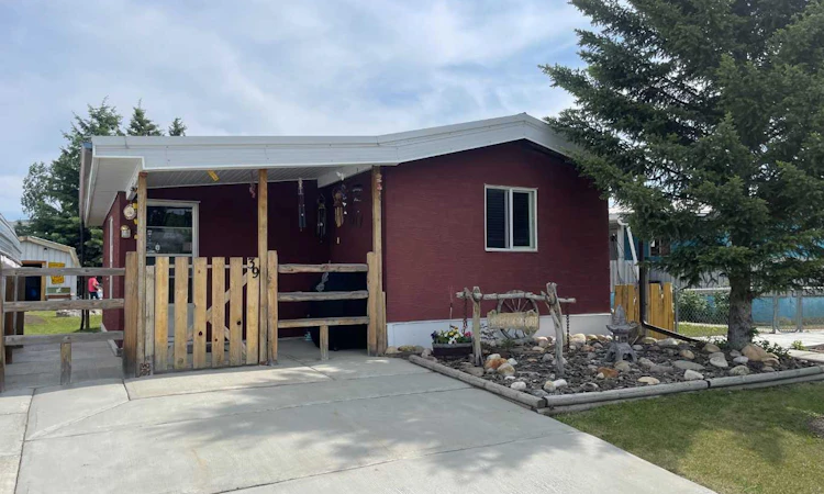 39 Southridge Crescent