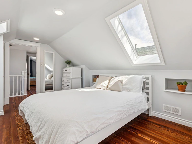 2230 22 Avenue SW, Calgary, AB, T2T 0S7 - 21