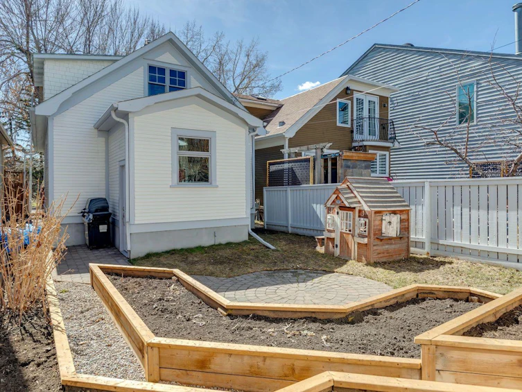 2230 22 Avenue SW, Calgary, AB, T2T 0S7 - 34