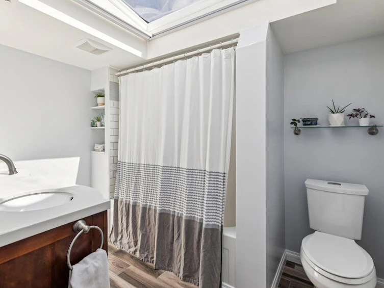 2230 22 Avenue SW, Calgary, AB, T2T 0S7 - 25