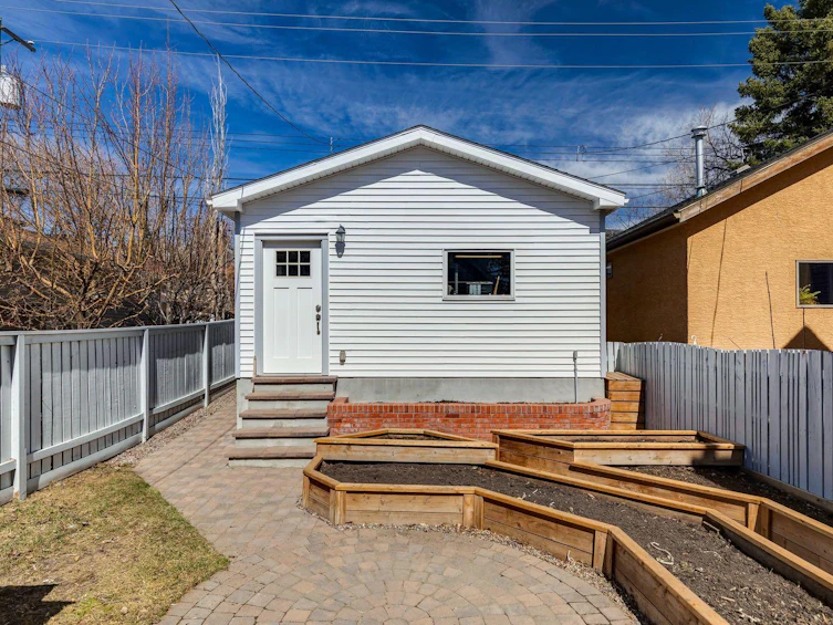 2230 22 Avenue SW, Calgary, AB, T2T 0S7 - 32