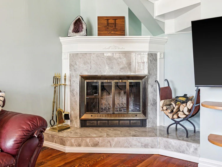 2230 22 Avenue SW, Calgary, AB, T2T 0S7 - 18