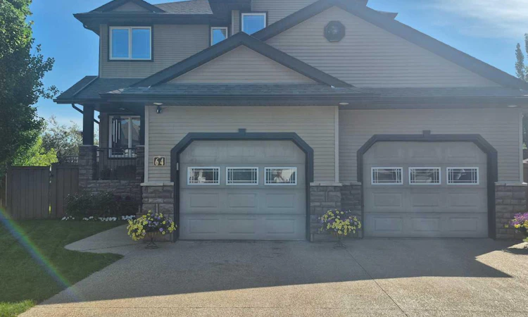 64 Lacey Close