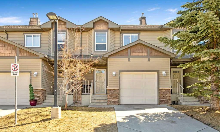 49 Spring Meadows Bay