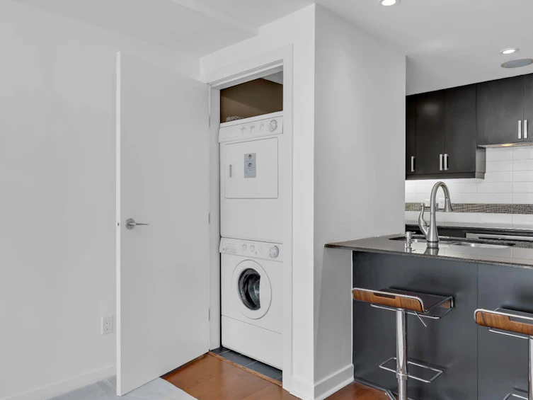 1708-888 4 Avenue SW, Calgary, AB, T2P 0V2 - 22
