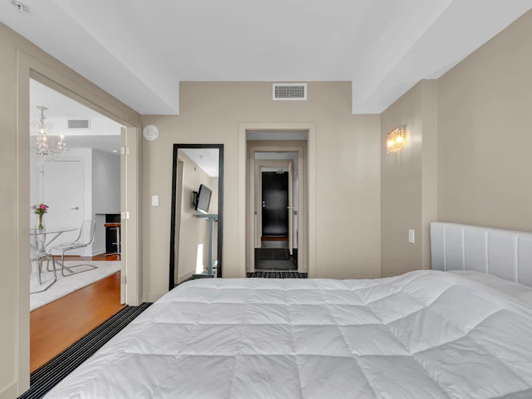 1708-888 4 Avenue SW, Calgary, AB, T2P 0V2 - 16