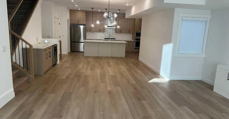 4740 Bowness Road, Calgary, AB, T3B 0B4 - 5