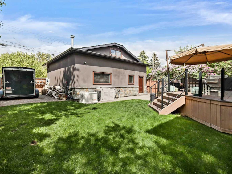2908 7 Avenue NW, Calgary, AB, T2N 1B2 - 41