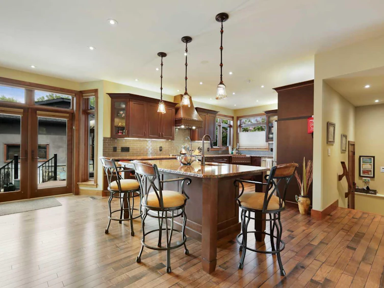 2908 7 Avenue NW, Calgary, AB, T2N 1B2 - 7