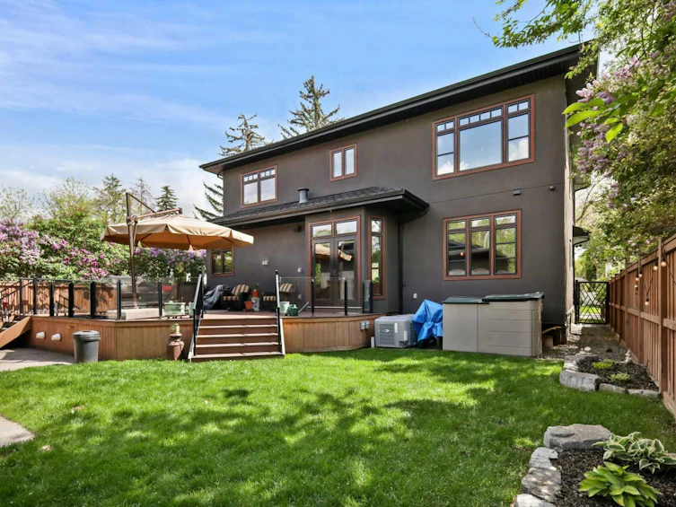 2908 7 Avenue NW, Calgary, AB, T2N 1B2 - 40