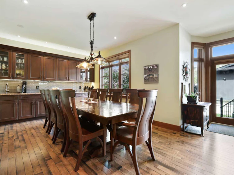 2908 7 Avenue NW, Calgary, AB, T2N 1B2 - 12