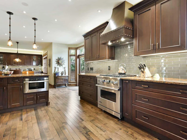 2908 7 Avenue NW, Calgary, AB, T2N 1B2 - 10