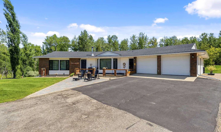 114052 Township Road 592b