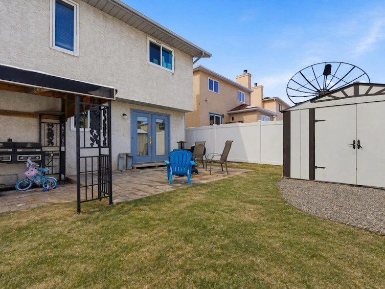 20 Applewood Way SE, Calgary, AB, T2A 7M8 - 25