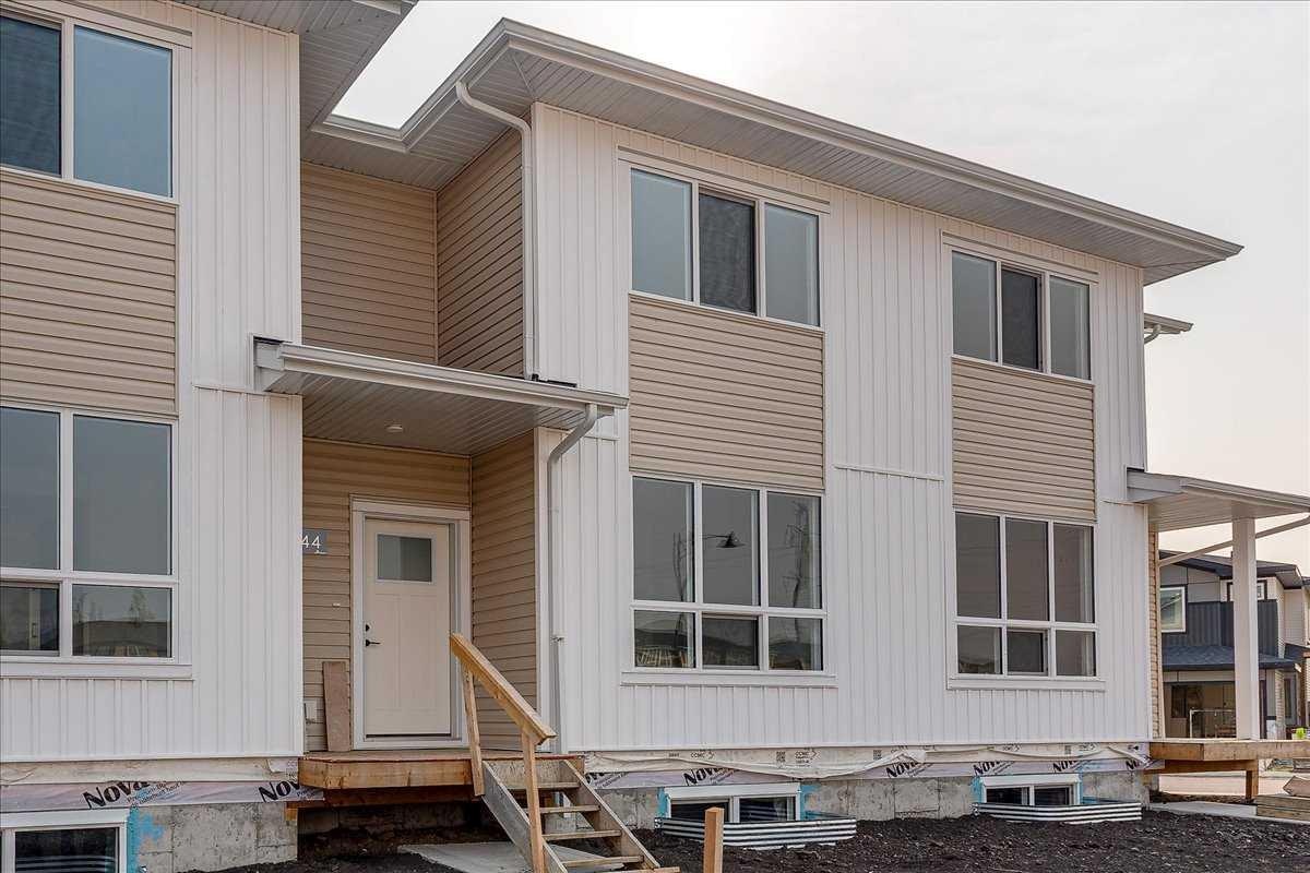 44 Lavelle Close, Red Deer, AB, T4S 0S5