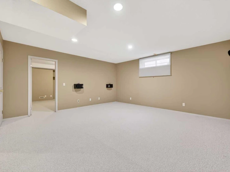 865 Citadel Way NW, Calgary, AB, T3G 4W1 - 40