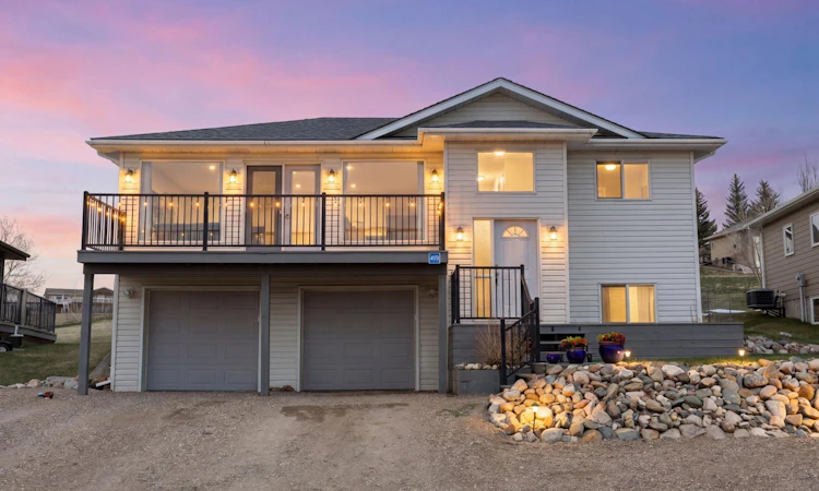 439 Sunset Drive