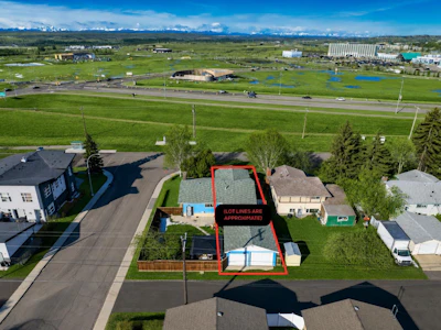 5424 37 Street SW - 2
