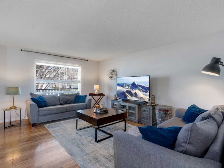 79 Mt Apex Green SE, Calgary, AB, T2Z 2V4 - 6