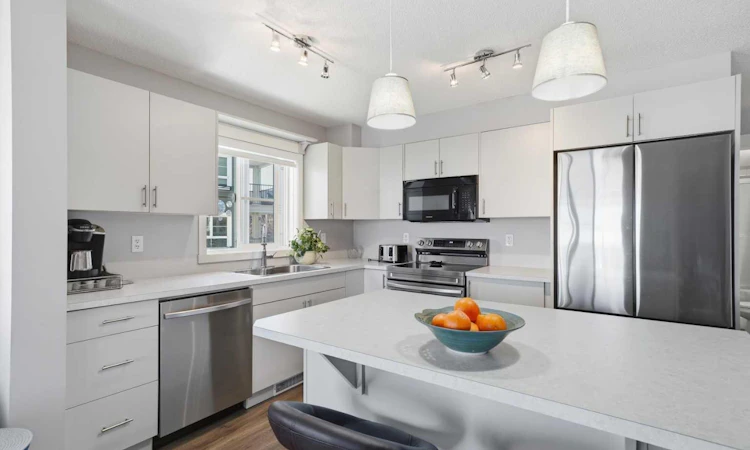 4201-279 Copperpond Common SE