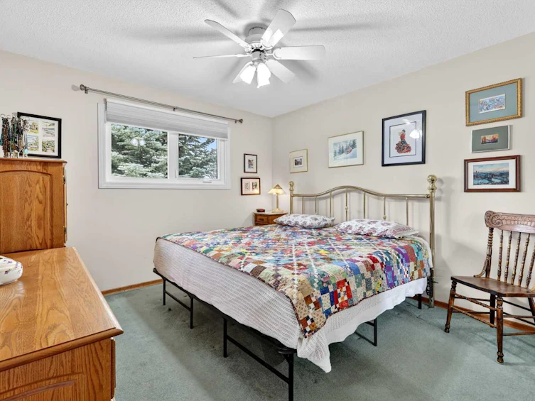 1415 108 Avenue SW, Calgary, AB, T2W 0C6 - 18