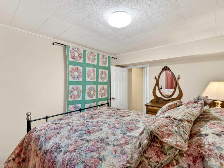 1415 108 Avenue SW, Calgary, AB, T2W 0C6 - 31