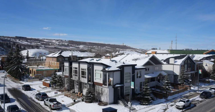4744 Bowness Road, Calgary, AB, T3B 0B4 - 38