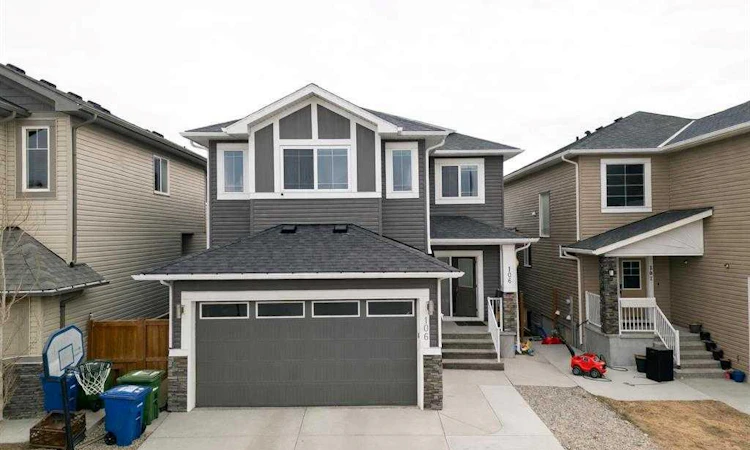 106 Baysprings Gardens SW