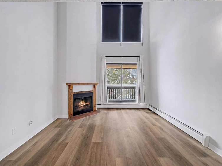 302A-7301 4a Street SW, Calgary, AB, T2N 4V8 - 31