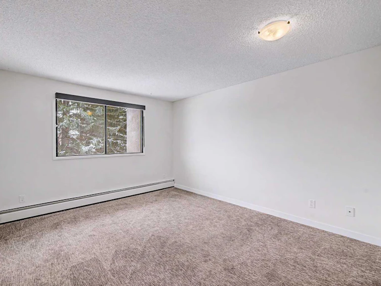 302A-7301 4a Street SW, Calgary, AB, T2N 4V8 - 25