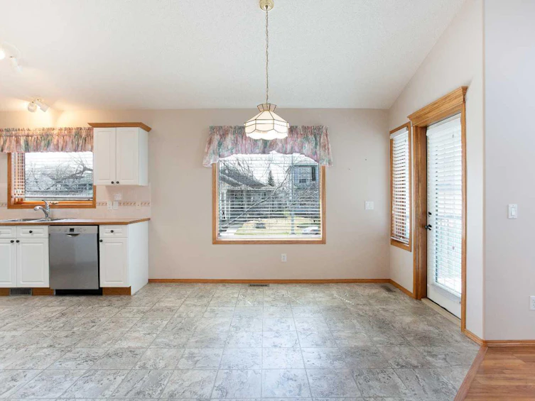 54 Shawbrooke Place SW, Calgary, AB, T2Y 3B8 - 16
