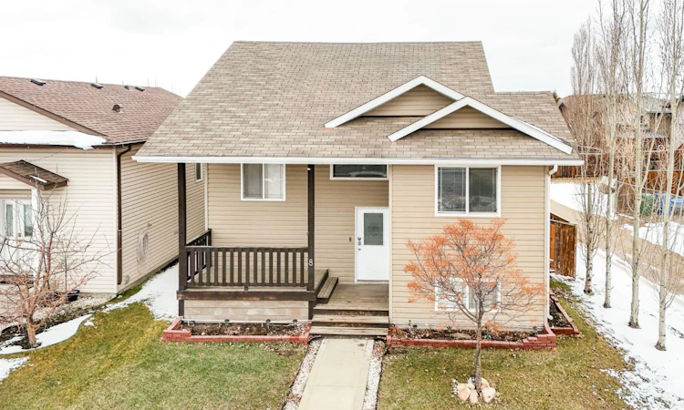 8 Jepsen Crescent