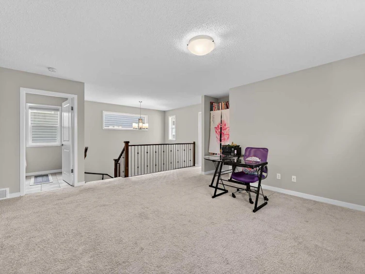 15 Fireside Crescent, Cochrane, AB, T4C 2L4 - 24