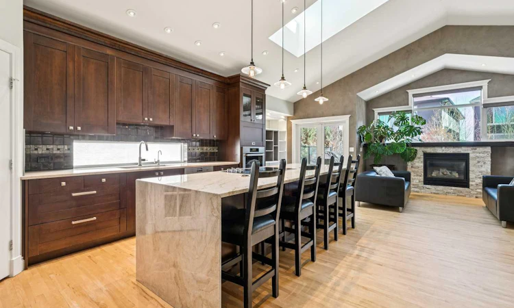 367 Discovery Place SW