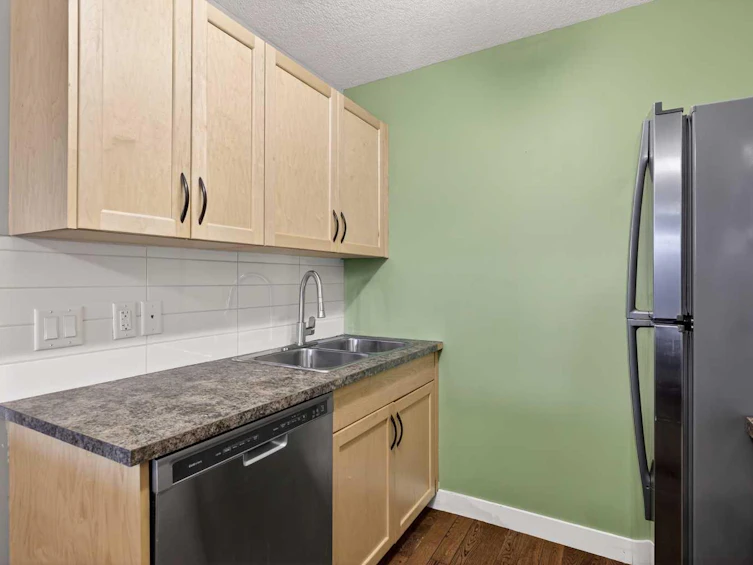 2-125 23 Avenue SW, Calgary, AB, T2S 0H9 - 9